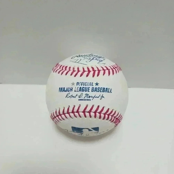 Atlanta Braves Staff Signed Ball 2015 Personalized - Picture 1 of 5